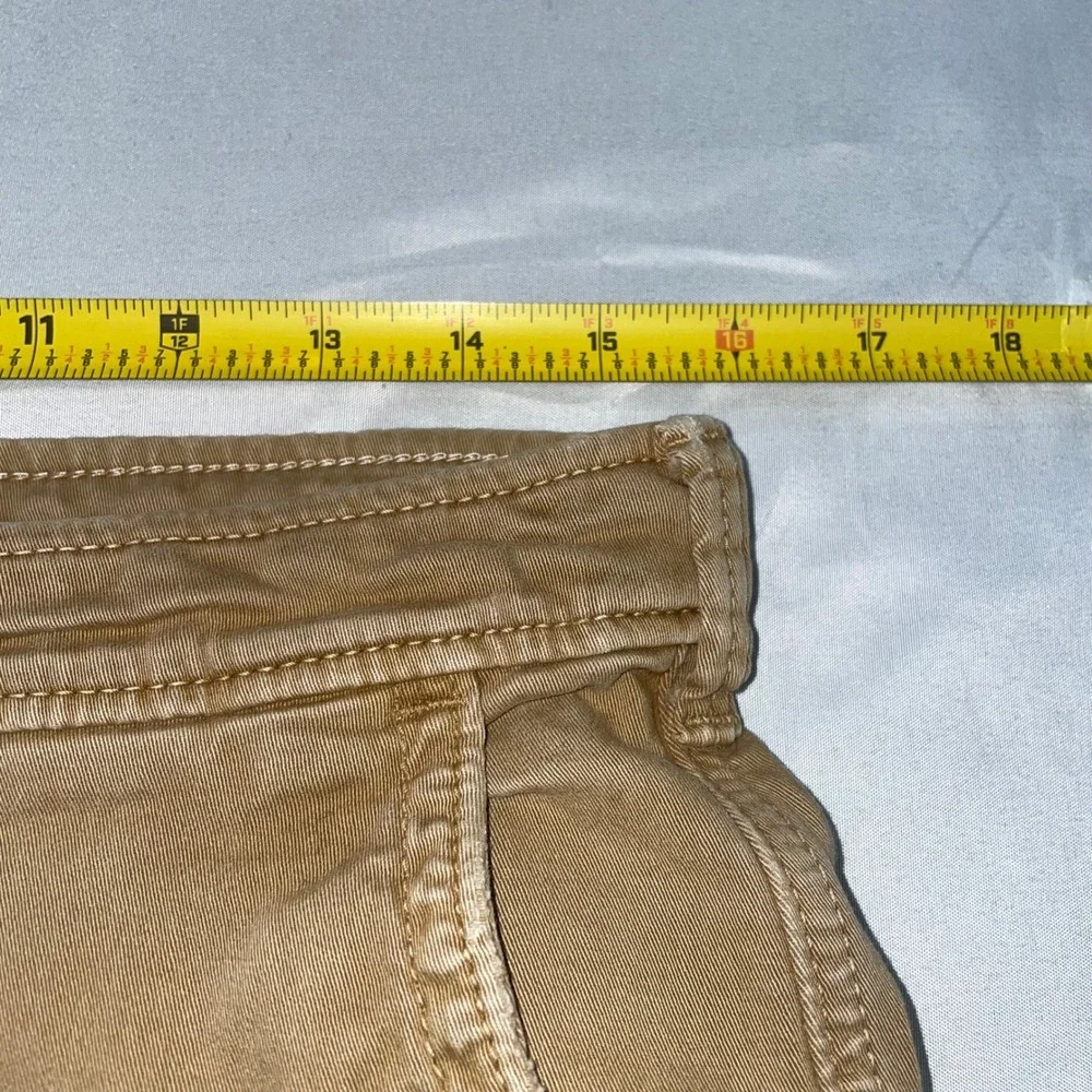 American Eagle Extreme Flex Classic Khaki Chino Shorts Mens 30 Tan Brown
